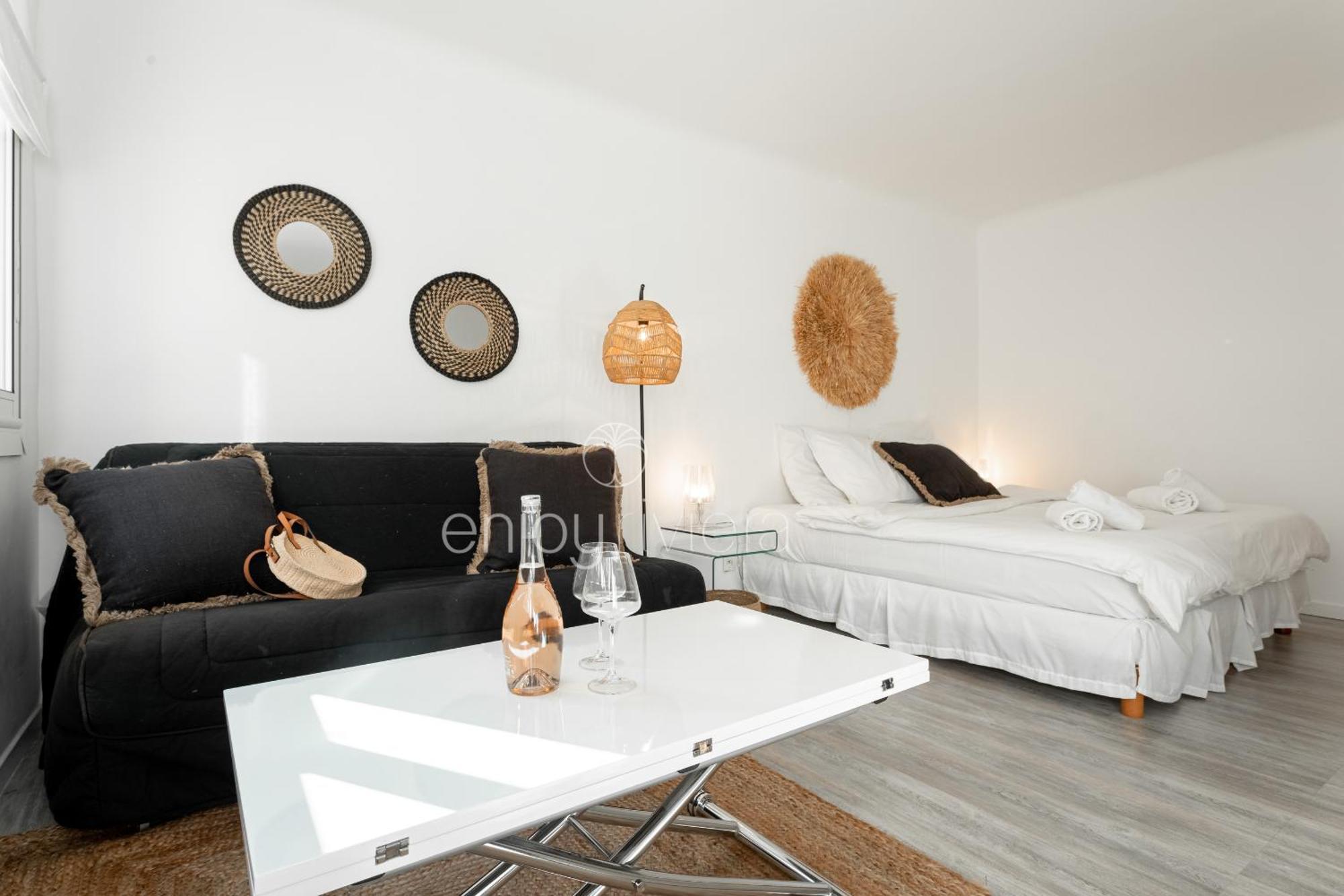 קאן " Tulum " Citycenter - 100M Plage - Calme - Wifi - Clim מראה חיצוני תמונה
